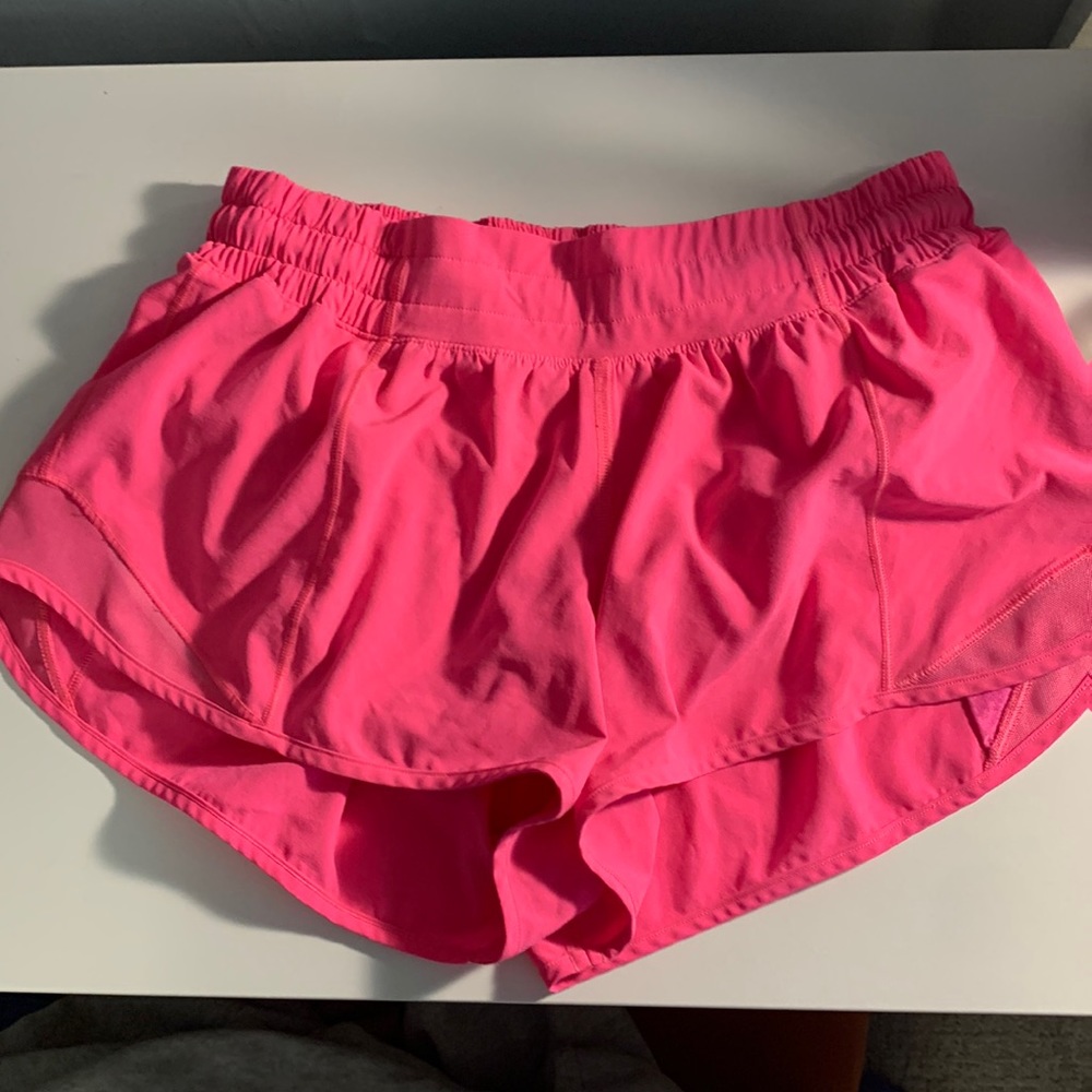Pink lululemon hotty hot shorts - size 6